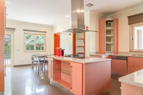 Premium House Golf View, cinema room, gym, 8 bedrooms in Algarve price for sale For Super Rich