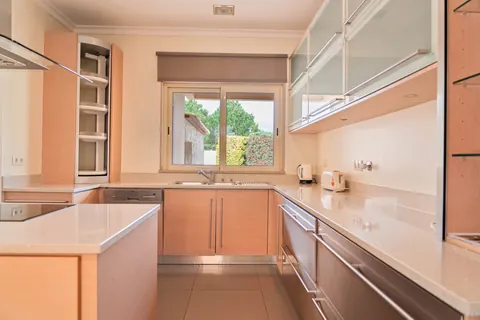 Premium House Golf View, cinema room, gym, 8 bedrooms in Algarve value for sale For Super Rich