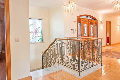 Premium House Golf View, cinema room, gym, 8 bedrooms in Algarve real estate for sale For Super Rich