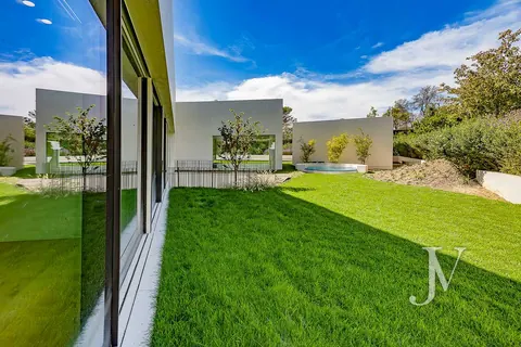 Architectural Villa Panoramic View Swimming pool with Jacuzzi, 6 bedrooms in Madrid expensive for sale For Super Rich Architectural Villa Panoramic View Swimming pool with Jacuzzi, 6 bedrooms in Madrid expensive for sale For Super Rich