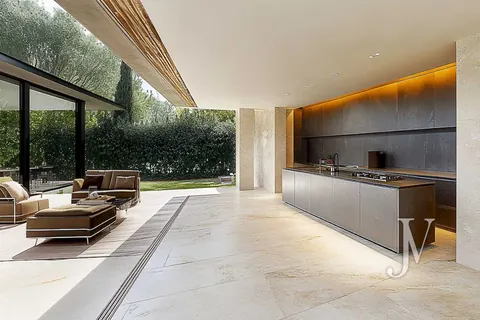 Architectural Villa Panoramic View Swimming pool with Jacuzzi, 6 bedrooms in Madrid buy for sale For Super Rich Architectural Villa Panoramic View Swimming pool with Jacuzzi, 6 bedrooms in Madrid buy for sale For Super Rich