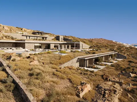 Luxury Villa Geometric shapes Substantial infinity pool and spa over the bay, 6 bedrooms in Mykonos property for sale For Super Rich