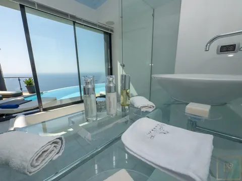Design Villa Spectacular panoramic sea view swimming pool with tropical garden, 4 bedrooms in Eze search for sale For Super Rich