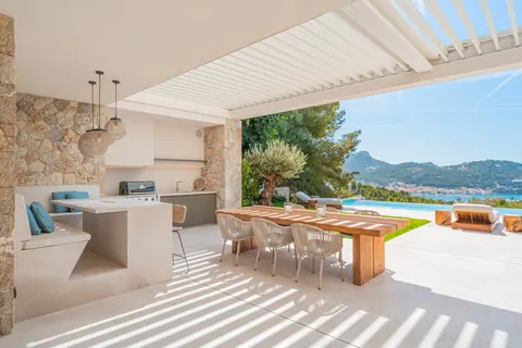 Modern Villa PURA VIDA Sea views, 5 bedrooms in Puerto de Andratx - Mallorca value for sale For Super Rich