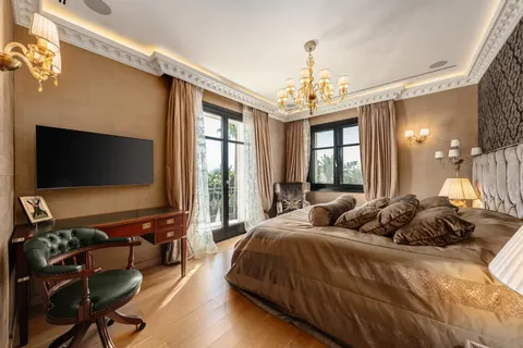 Luxury Villa Palace Blanc royal style with stunning modern elements and features, 7 bedrooms in Marbella East price for sale For Super Rich