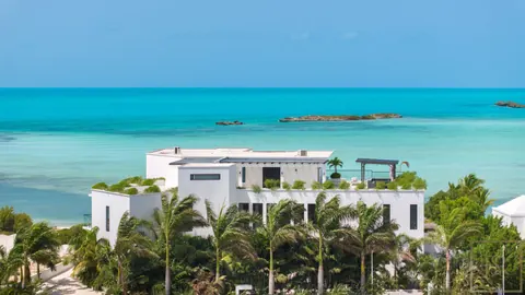 Luxury Villa Waterfront breathtaking 360-degree views, 10 bedrooms in Paradiso Del Mar - Providenciales property for sale For Super Rich