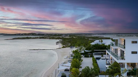 Luxury Villa Waterfront breathtaking 360-degree views, 10 bedrooms in Paradiso Del Mar - Providenciales unique for sale For Super Rich