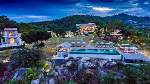 EXCLUSIVE Villa Panoramic View overlooking chaweng bay, 8 bedrooms in Ko Samui