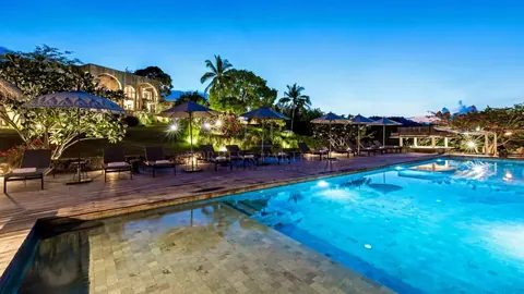 EXCLUSIVE Villa Panoramic View overlooking chaweng bay, 8 bedrooms in Ko Samui property for sale For Super Rich