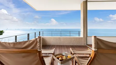 Luxury Villa Breathtaking sunsets infinity pool, 4 bedrooms in Ko Samui best for sale For Super Rich