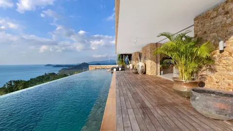 Luxury Villa Breathtaking sunsets infinity pool, 4 bedrooms in Ko Samui price for sale For Super Rich