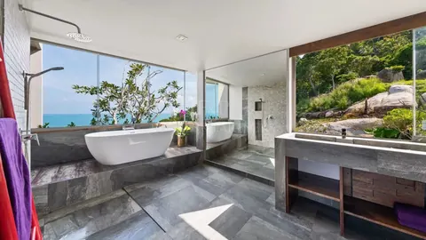 Luxury Villa Paradise View Amaze swimming pool, 4 bedrooms in Ko Samui real estate for sale For Super Rich