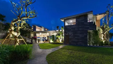 Luxury Villa Paradise View Amaze swimming pool, 4 bedrooms in Ko Samui expensive for sale For Super Rich