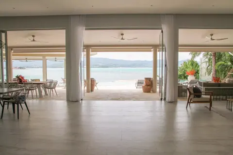 Ultimate luxury Villa Waterfront swimming pool surrounded by tropical plants, 6 bedrooms in Ko Samui property for sale For Super Rich
