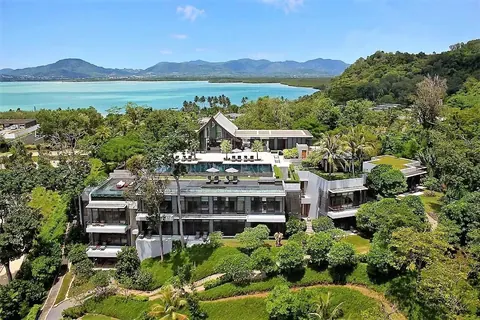 High-end Villa Beach Front 6-star service, 10 bedrooms in Phuket