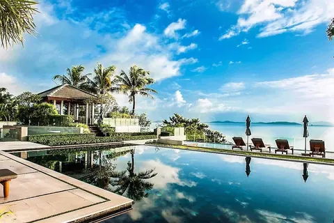 High-end Villa Beach Front 6-star service, 10 bedrooms in Phuket value for sale For Super Rich
