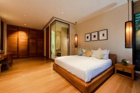 High-end Villa Beach Front 6-star service, 10 bedrooms in Phuket luxury for sale For Super Rich