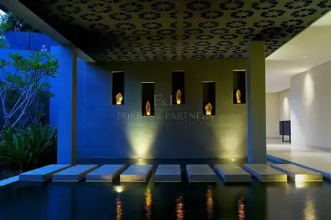 High-end Villa Beach Front 6-star service, 10 bedrooms in Phuket search for sale For Super Rich