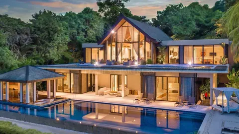 Architectural Villa Beach Front 30 meters Infinity Pool, 4 bedrooms in Phuket exclusive for sale For Super Rich