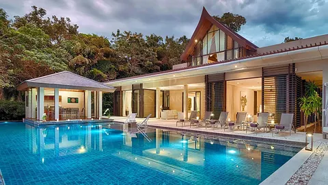 Architectural Villa Beach Front 30 meters Infinity Pool, 4 bedrooms in Phuket 6888310 for sale For Super Rich