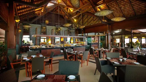 Premium Hotel Beach Front Panoramic View, 144 bedrooms in Ko Samui prix for sale For Super Rich
