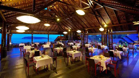 Premium Hotel Beach Front Panoramic View, 144 bedrooms in Ko Samui ads for sale For Super Rich