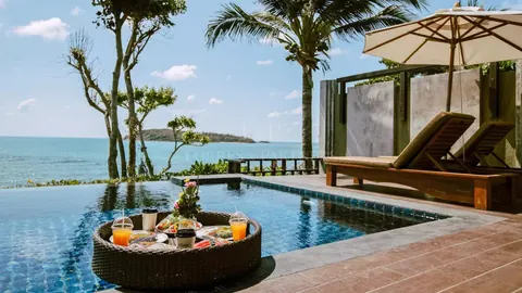 Premium Hotel Beach Front Panoramic View, 144 bedrooms in Ko Samui photo for sale For Super Rich