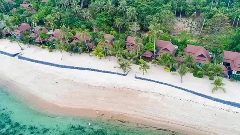 Luxury Hotel Beach Front one of the best areas, 113 bedrooms in Ko Samui price for sale For Super Rich Luxury Hotel Beach Front one of the best areas, 113 bedrooms in Ko Samui price for sale For Super Rich