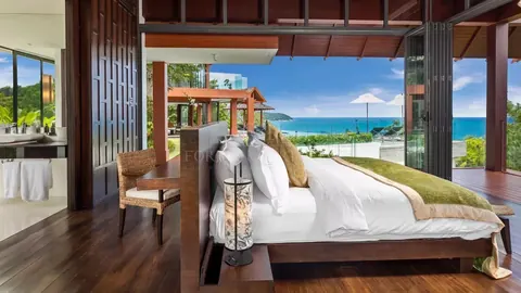 Majestic Villa Ocean & Sunset Views 20 meters long infinity-edge swimming pool, 5 bedrooms in Phuket ultra luxury for sale For Super Rich