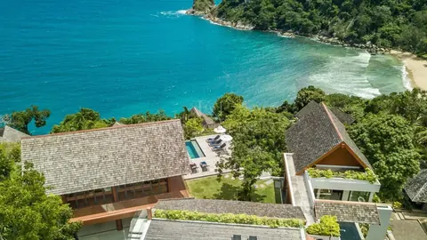 Majestic Villa Ocean & Sunset Views 20 meters long infinity-edge swimming pool, 5 bedrooms in Phuket Used for sale For Super Rich
