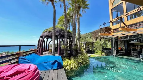 Luxury Villa Sea View north of Karon Beach, 5 bedrooms in Phuket available for sale For Super Rich