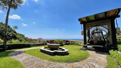 Luxury Villa Sea View north of Karon Beach, 5 bedrooms in Phuket property for sale For Super Rich