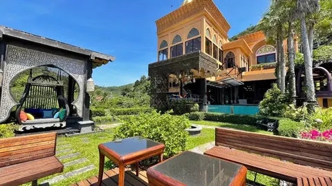 Luxury Villa Sea View north of Karon Beach, 5 bedrooms in Phuket best for sale For Super Rich