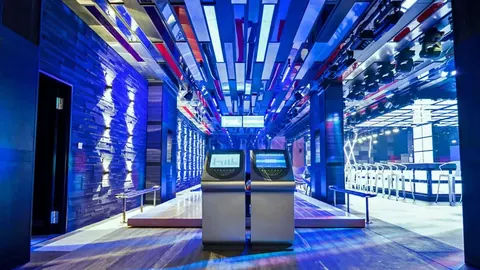 Luxury Villa Private night club Bowling tracks, 10 bedrooms in PATTAYA expensive for sale For Super Rich