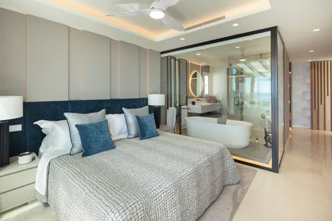 Luxury Apartment Beach Front front-line, 6 bedrooms in Marbella - Puente Romano photo for sale For Super Rich Luxury Apartment Beach Front front-line, 6 bedrooms in Marbella - Puente Romano photo for sale For Super Rich