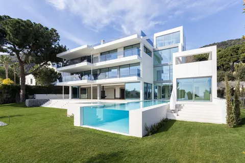 Luxury House Panoramic View breathtaking panoramic sea views, 8 bedrooms in Barcelona