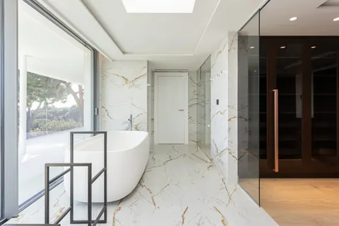 Luxury House Panoramic View breathtaking panoramic sea views, 8 bedrooms in Barcelona exclusive for sale For Super Rich