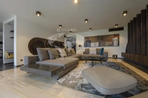 Luxury Villa Panoramic View Indoor heated pool, 6 bedrooms in Lugano image for sale For Super Rich