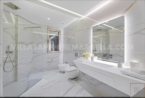 Modern Villa Mediterranean, Africa, Gibraltar and Bay views  Stunning bathroom, 6 bedrooms in Marbella exclusive for sale For Super Rich