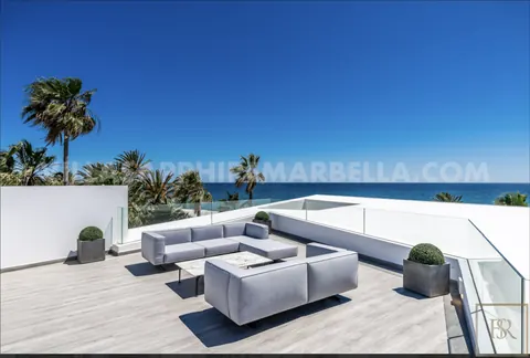 Modern Villa Mediterranean, Africa, Gibraltar and Bay views  Stunning bathroom, 6 bedrooms in Marbella available for sale For Super Rich