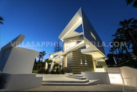 Modern Villa Mediterranean, Africa, Gibraltar and Bay views  Stunning bathroom, 6 bedrooms in Marbella Villa Sapphire for sale For Super Rich