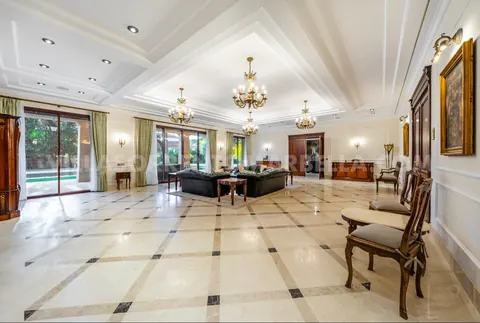 Premium Villa Serene garden views Gym, home cinema, 6 bedrooms in Marbella value for sale For Super Rich