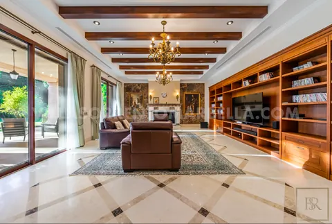 Premium Villa Serene garden views Gym, home cinema, 6 bedrooms in Marbella best for sale For Super Rich