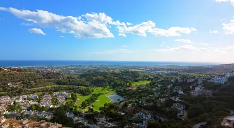 Architectural Villa 72 sqm infinity pool gated community of "La Reserva del Alcuzcuz", 9 bedrooms in Los Arqueros - Benahavis - Marbella search for sale For Super Rich