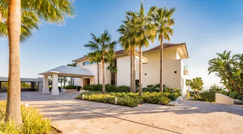 Modern Villa Panoramic View of to Gibraltar, Morocco, the Mediterranean, 6 bedrooms in Benahavis - La Zagaleta Marbella property for sale For Super Rich