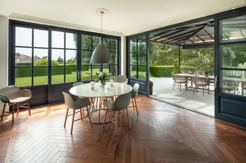 Elegant Villa breathtaking views of the majestic Sierra Blanca heated indoor pool, jacuzzi, sauna, massage room, 7 bedrooms in Sierra Blanca - The Golden Mile Marbella value for sale For Super Rich