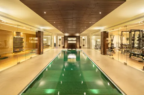 Elegant Villa breathtaking views of the majestic Sierra Blanca heated indoor pool, jacuzzi, sauna, massage room, 7 bedrooms in Sierra Blanca - The Golden Mile Marbella real estate for sale For Super Rich