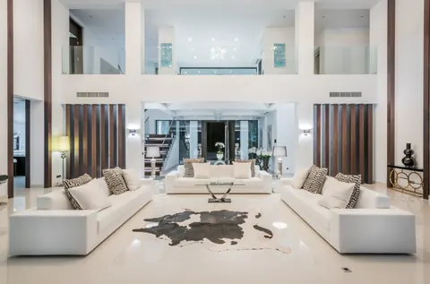 Contemporary Villa Panoramic View infinity swimming pool, 8 bedrooms in La Zagaleta Marbella best for sale For Super Rich