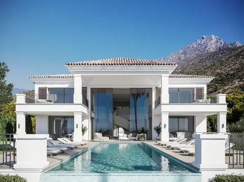 Architectural Villa Indoor & outdoor swimming pool Bowling, 6 bedrooms in The Golden Mile - Marbella
