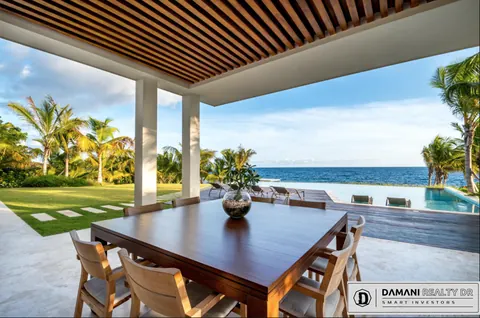 High-end Villa Panoramic of the warm Caribbean Sea Horizon swimming pool, 9 bedrooms in Casa de Campo available for sale For Super Rich High-end Villa Panoramic of the warm Caribbean Sea Horizon swimming pool, 9 bedrooms in Casa de Campo available for sale For Super Rich